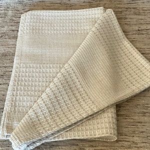 MOLTON BROWN cotton waffle weave towel. New without tags.